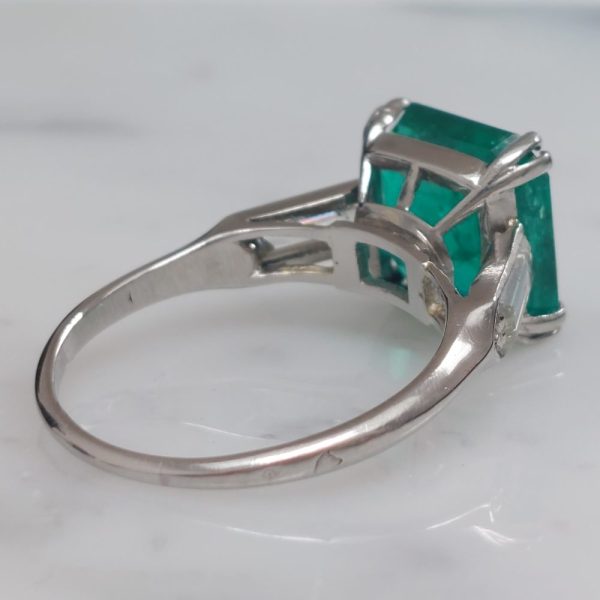 3.81ct Colombian Emerald and Diamond Ring