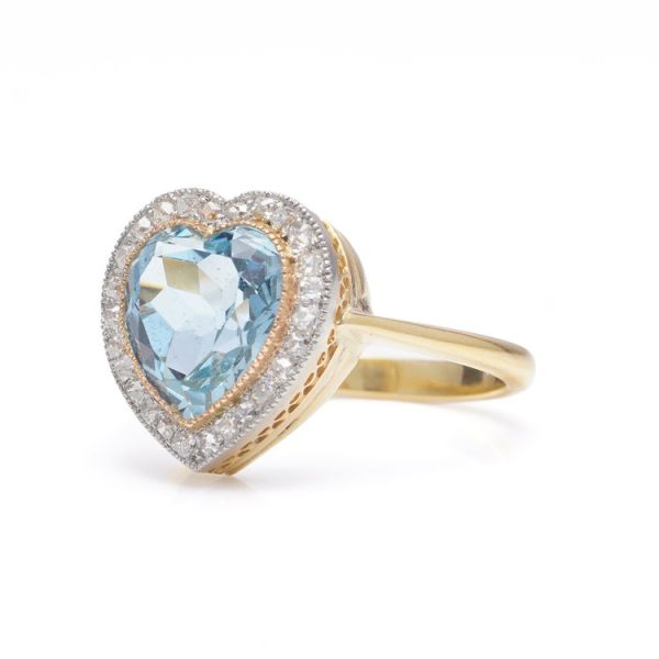 Vintage 6ct Aquamarine and Diamond Heart Shaped Cluster Ring in 18ct Yellow Gold