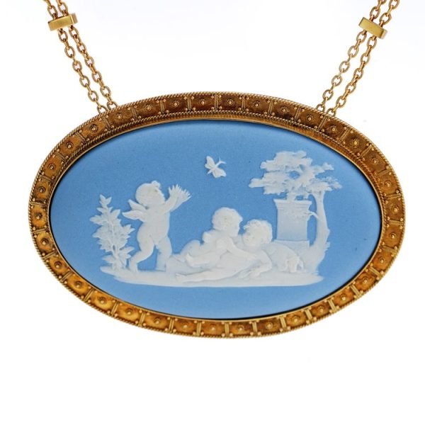 Antique Wedgwood Blue Jasperware Pendant Necklace in 15ct Yellow Gold