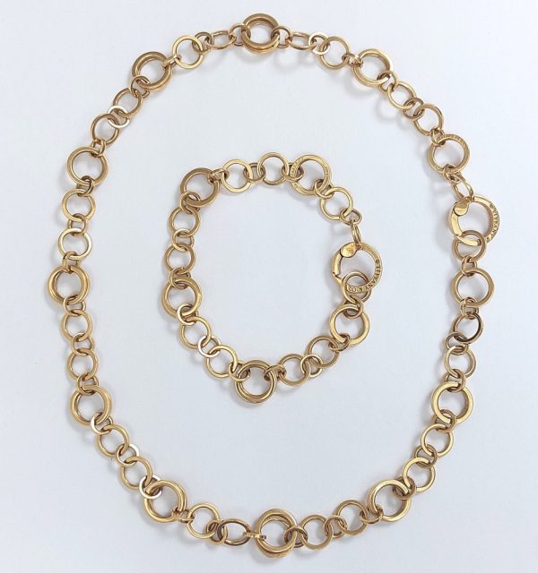 Tiffany & Co Circle Link 18ct Gold Necklace and Bracelet Set