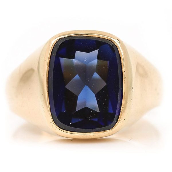 Vintage Synthetic Sapphire and 14ct Yellow Gold Signet Ring