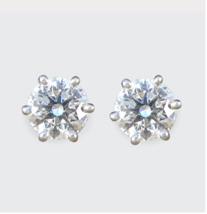 2.02ct Diamond Stud Earrings in Platinum