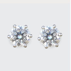 2.02ct Diamond Stud Earrings in Platinum