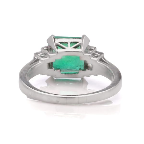 Back of emerald ring