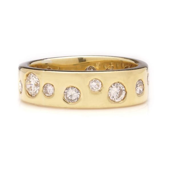Vintage 1.30ct Diamond Set 18ct Gold Band Ring