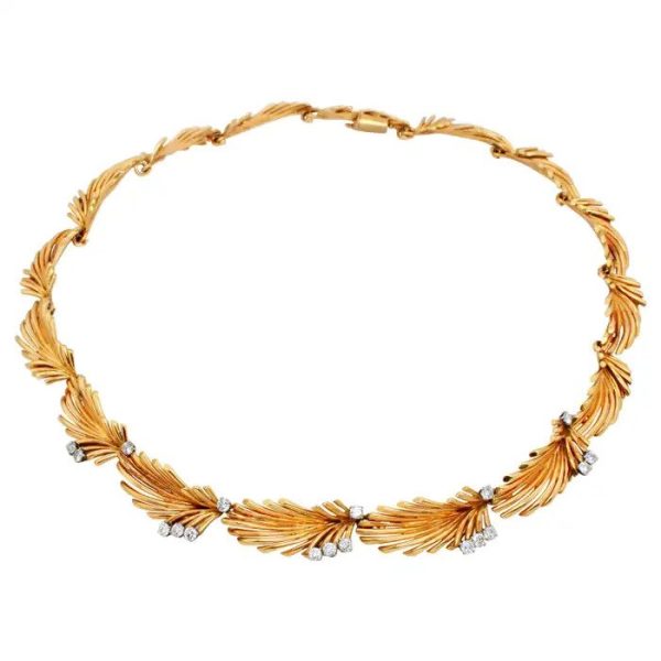 Van Cleef Arpels Diamond Set Gold Palm Leaf Feather Link Necklace