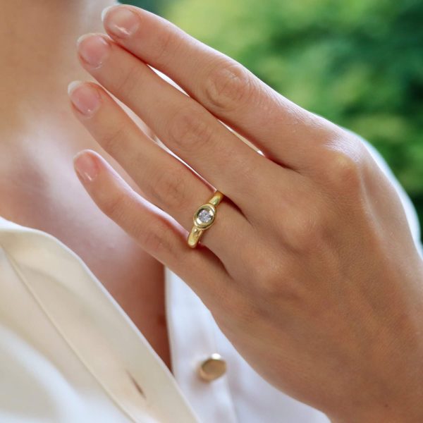 Chaumet Paris 0.20ct Diamond Engagement Ring in 18ct Yellow Gold