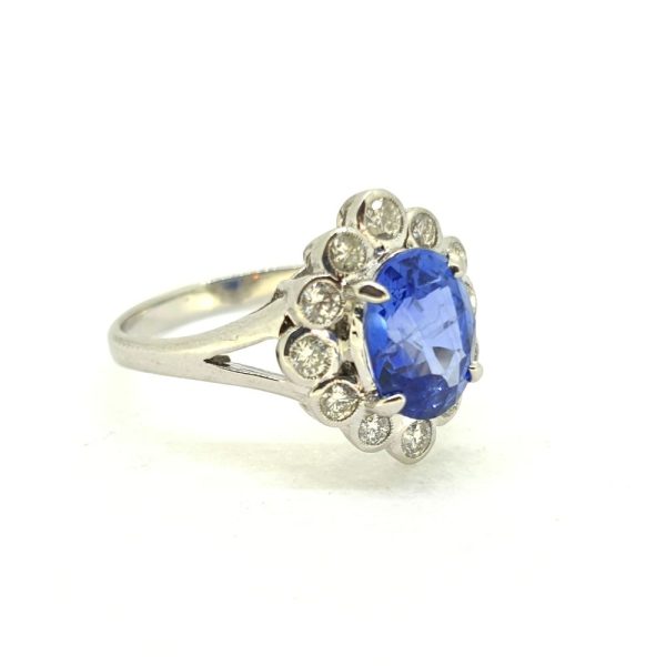 Contemporary 2.54ct Sapphire and Diamond Floral Cluster Ring
