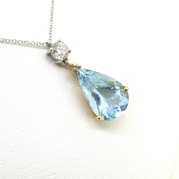 Pear Cut 6.70ct Aquamarine and Diamond Drop Pendant Necklace