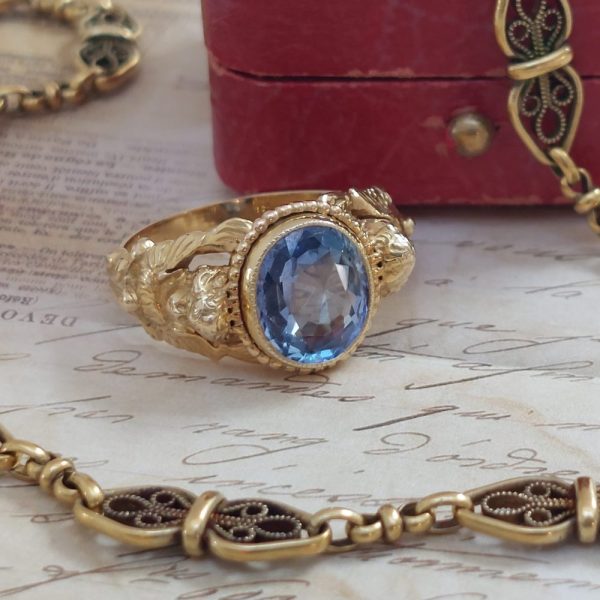 Antique Victorian Sapphire and Gold Chrub Ring, 3.73cts