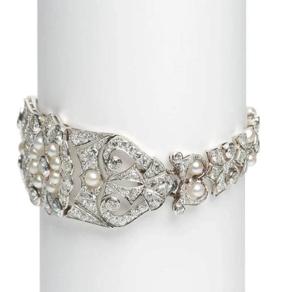 Art Deco 8.90ct Old Cut Diamond and Natural Pearl Bracelet in Platinum