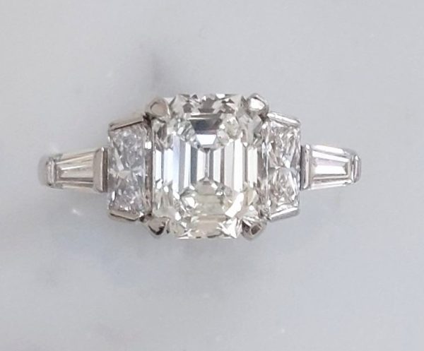 Vintage Art Deco Three stone diamond ring, emerald cut baguette cut platinum 2 carats