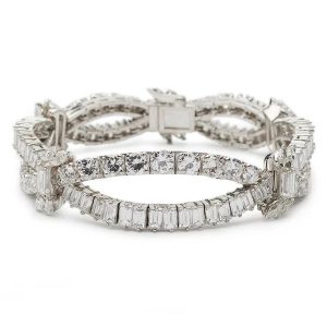 Vintage 1960s Diamond And Platinum Bracelet, 17 carat total