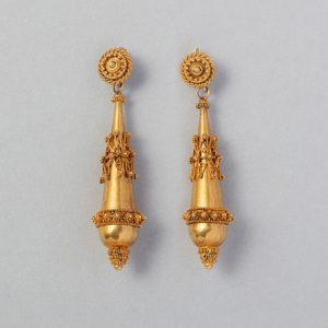 Georgian Antique 15ct Gold Filigree Drop Earrings, early 19th century 15ct yellow gold torpedo earrings, long drop-shaped hollow gold pendants decorated with gold bands with filigree detailing. Circa 1830