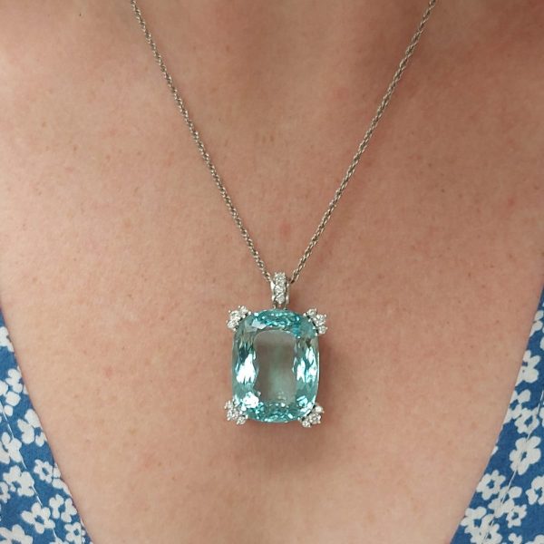 55cts Aquamarine and Diamond Pendant Necklace
