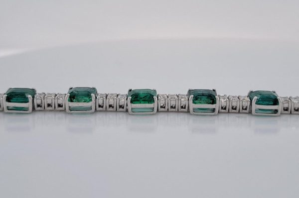 11.42ct Octagonal Cut Emerald and Baguette Diamond Line Bracelet in 18ct White Gold