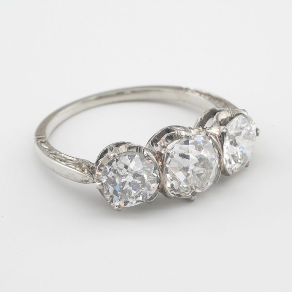Edwardian Antique 3.02ct Old European Cut Diamond Three Stone Engagement Ring