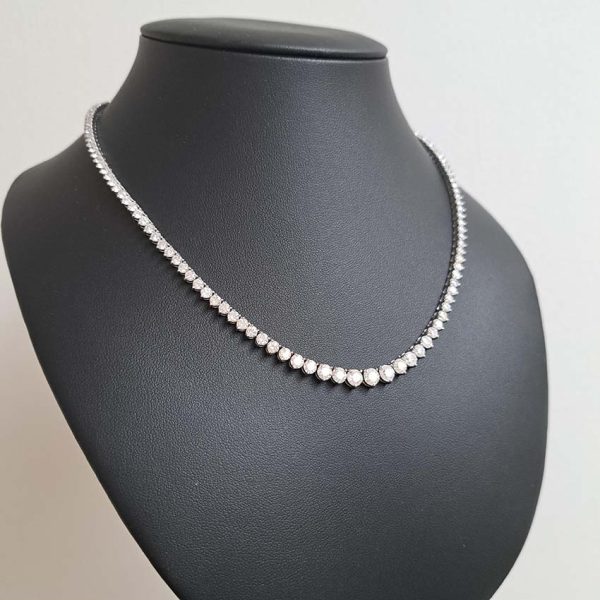 Graduated Diamond Line Necklace, 14.45 carat total