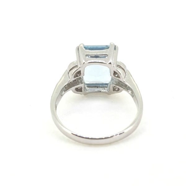 3.52ct Aquamarine and Diamond Dress Ring with baguette shoulders