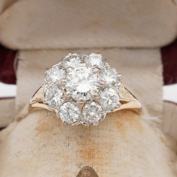 Vintage Retro 1940s Diamond Daisy Cluster Engagement Ring, 2.50 carat total