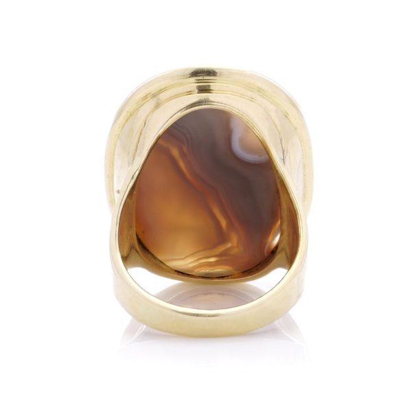 Antique 18ct Gold and Banded Agate Signet Ring intaglio depicting Goddess Ceres