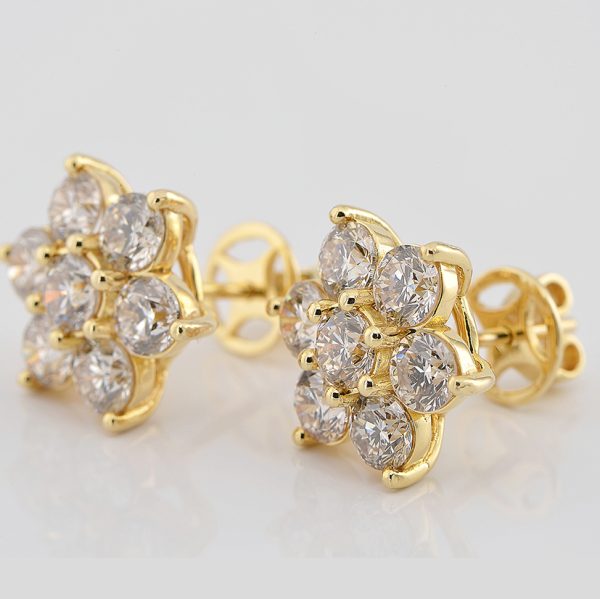 5.62ct Brilliant Cut Diamond Flower Cluster Earrings in 18ct Yellow Gold