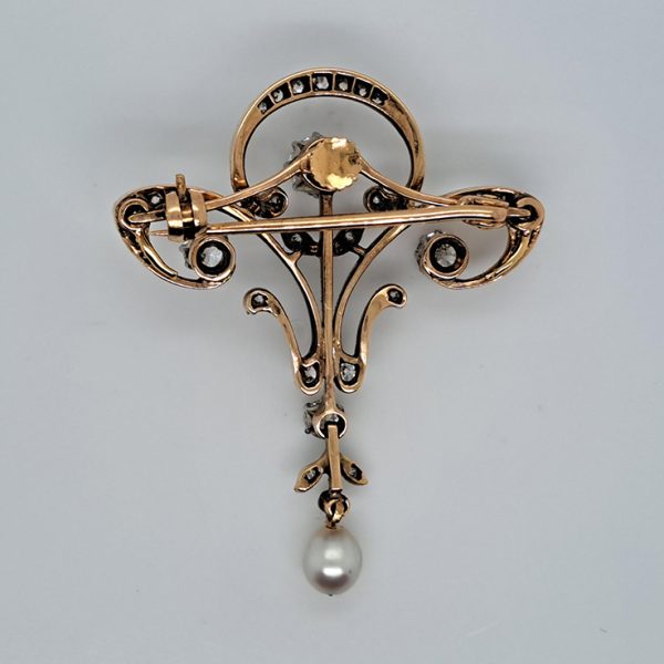 Antique Art Nouveau 1.60ct Old Cut Diamond and Pearl Pendant come Brooch in platinum upon yellow gold. Circa 1870