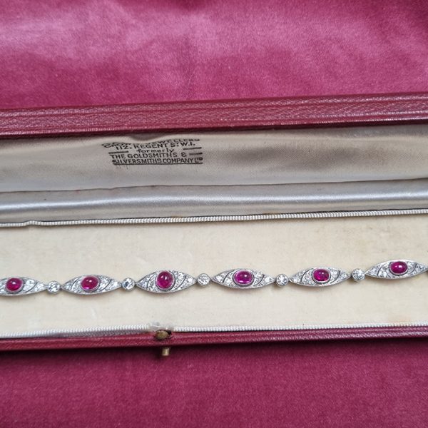 Art Deco Cabochon Burma Ruby and Diamond Link Bracelet