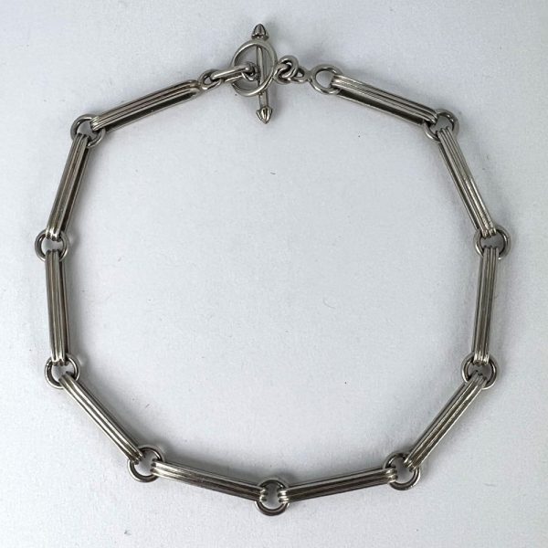 Art Deco Platinum Fancy Link Chain Bracelet with ridged elongated links connected by circular rings