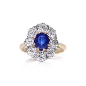 Antique Vintage sapphire and diamond cluster ring, Edwardian period vintage oval old cut
