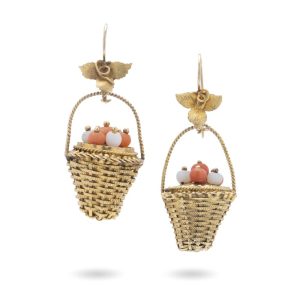 Antique Victorian 18 carat yellow wired gold pair of earrings, in a shape of a basket, decorated with corals circa 1890's. 