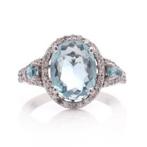 2.90ct Oval Aquamarine and Diamond Cluster Ring in 18ct White Gold
