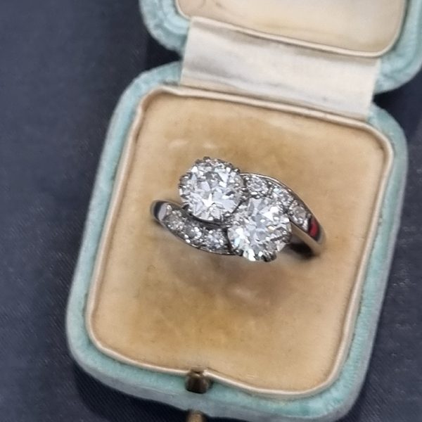 Antique 2.50ct Old Cut Diamond Toi et Moi Two Stone Crossover Engagement Ring in Platinum