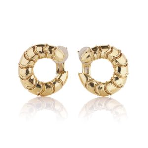 Marina B. Milan 18 Carat Yellow Gold Vintage Earrings With Scalloped Design