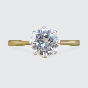 1920's 1.00 carat diamond solitaire engagement ring in gold and platinum.