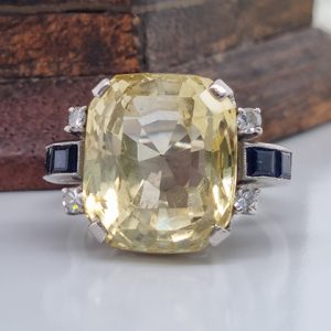 Vintage 1940s Retro 16ct Yellow Sapphire Ring