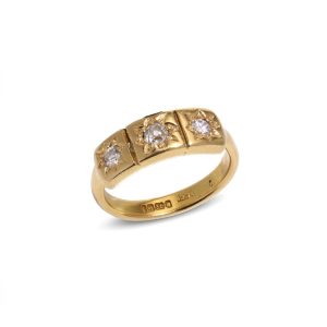 Vintage Three-Stone Diamond Ring In 22 Carat Yellow Gold