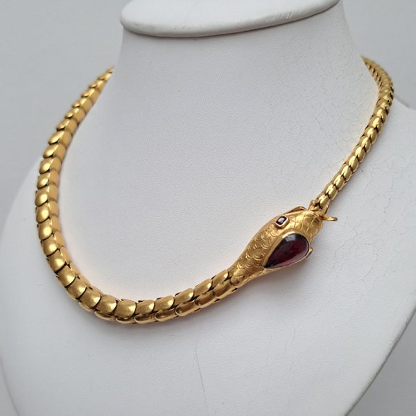 Victorian Antique Yellow Gold Articulated Snake Collar Necklace with Garnet