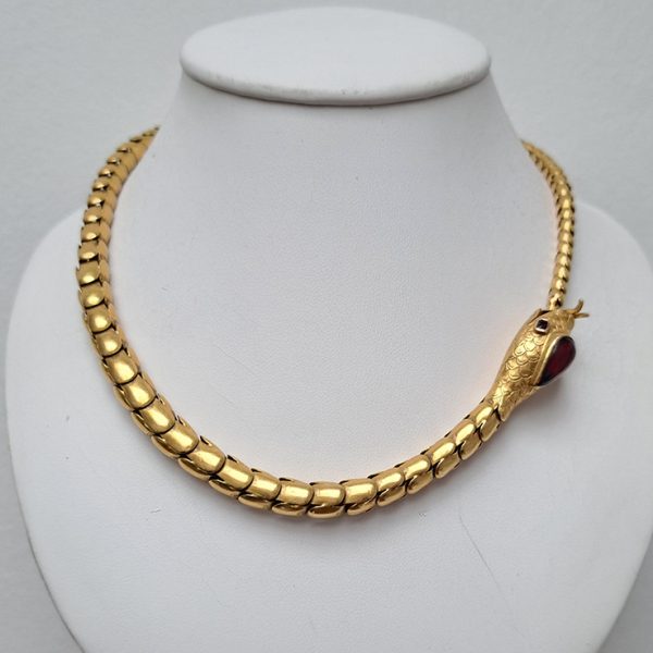 Victorian Antique Yellow Gold Articulated Snake Collar Necklace with Garnet