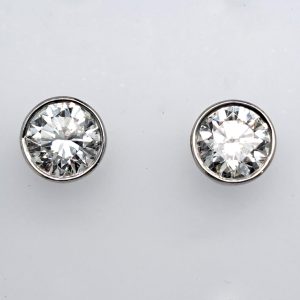 GIA Certified Boodles 2ct Diamond Solitaire Stud Earrings in Platinum