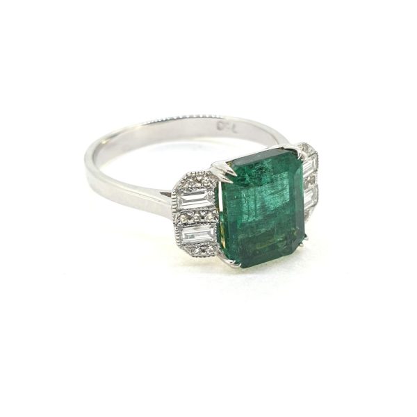 Contemporary 2.85ct Emerald and Diamond Trilogy Engagement Ring