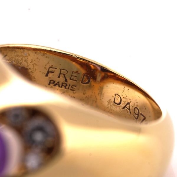 Amethyst and diamond gold ring.