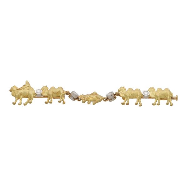 Ikeda Keiko diamond camel brooch in yellow gold and platinum.