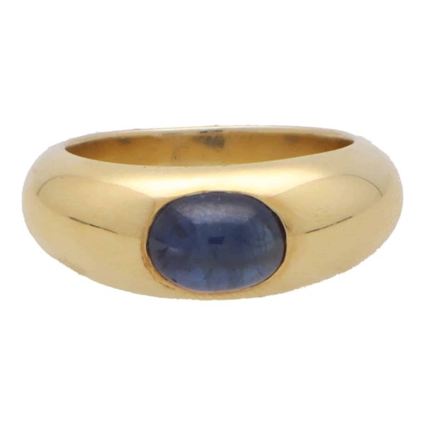 Vintage sapphire gypsy set chunky ring set in yellow gold.