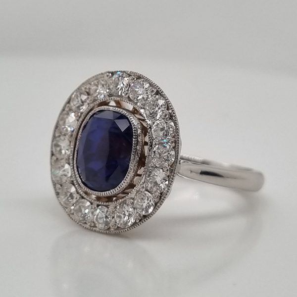 Vintage Certified Natural Colour Change Blue Purple Sapphire and Diamond Cluster Engagement Ring