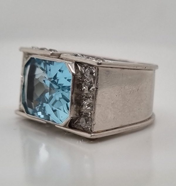 Vintage Retro 8ct Aquamarine and Old Cut Diamond Tank Ring