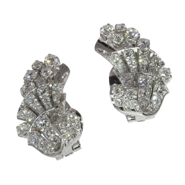 Art Deco Inspired Vintage 3.30ct Diamond Cluster Clip Earrings in Platinum Circa 1950s