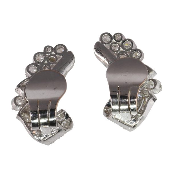 Art Deco Inspired Vintage 3.30ct Diamond Cluster Clip Earrings in Platinum Circa 1950s