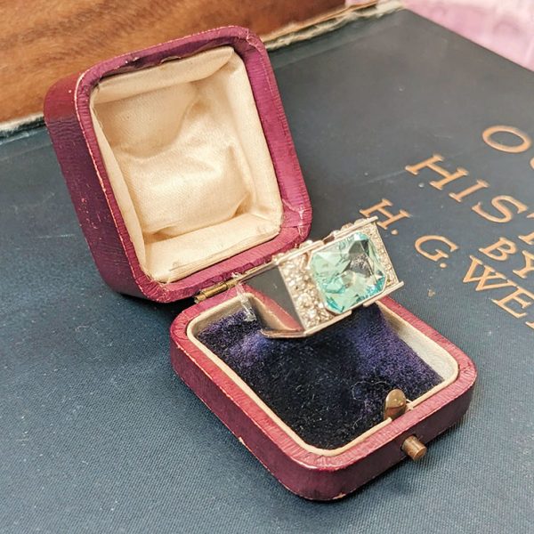 Vintage Retro 8ct Aquamarine and Old Cut Diamond Tank Ring