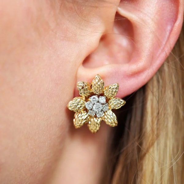 Vintage Van Cleef and Arpels Diamond and Gold Flower Brooch Earrings Suite Circa 1960